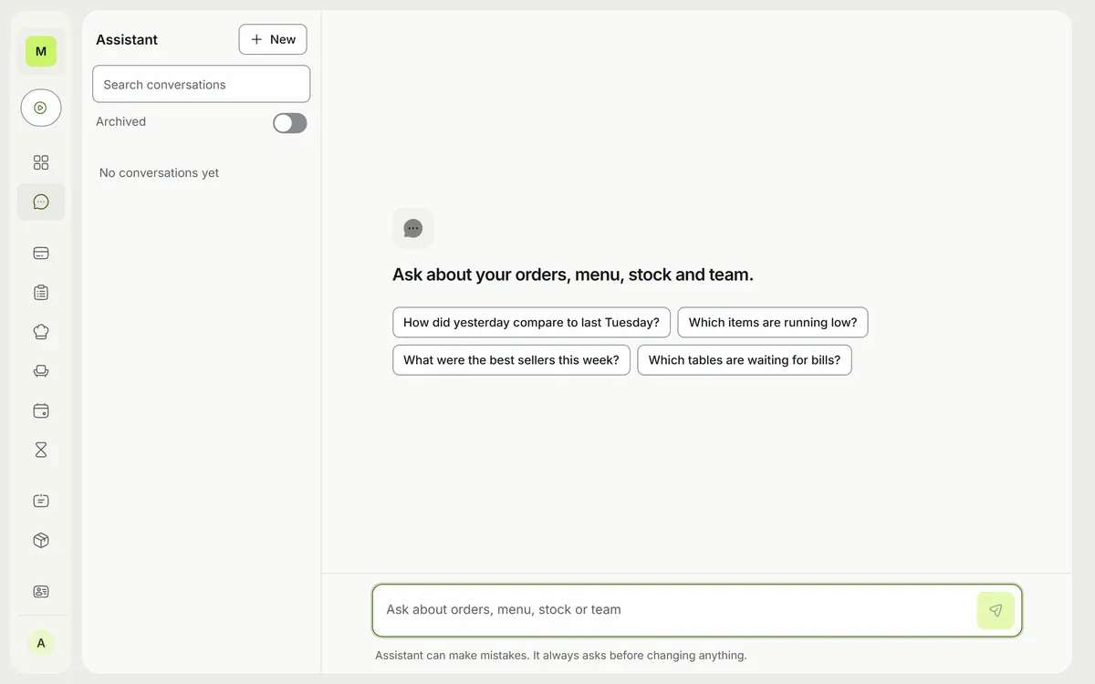 The assistant: suggested questions about sales, stock, best sellers and tables waiting for bills, with a prompt box.